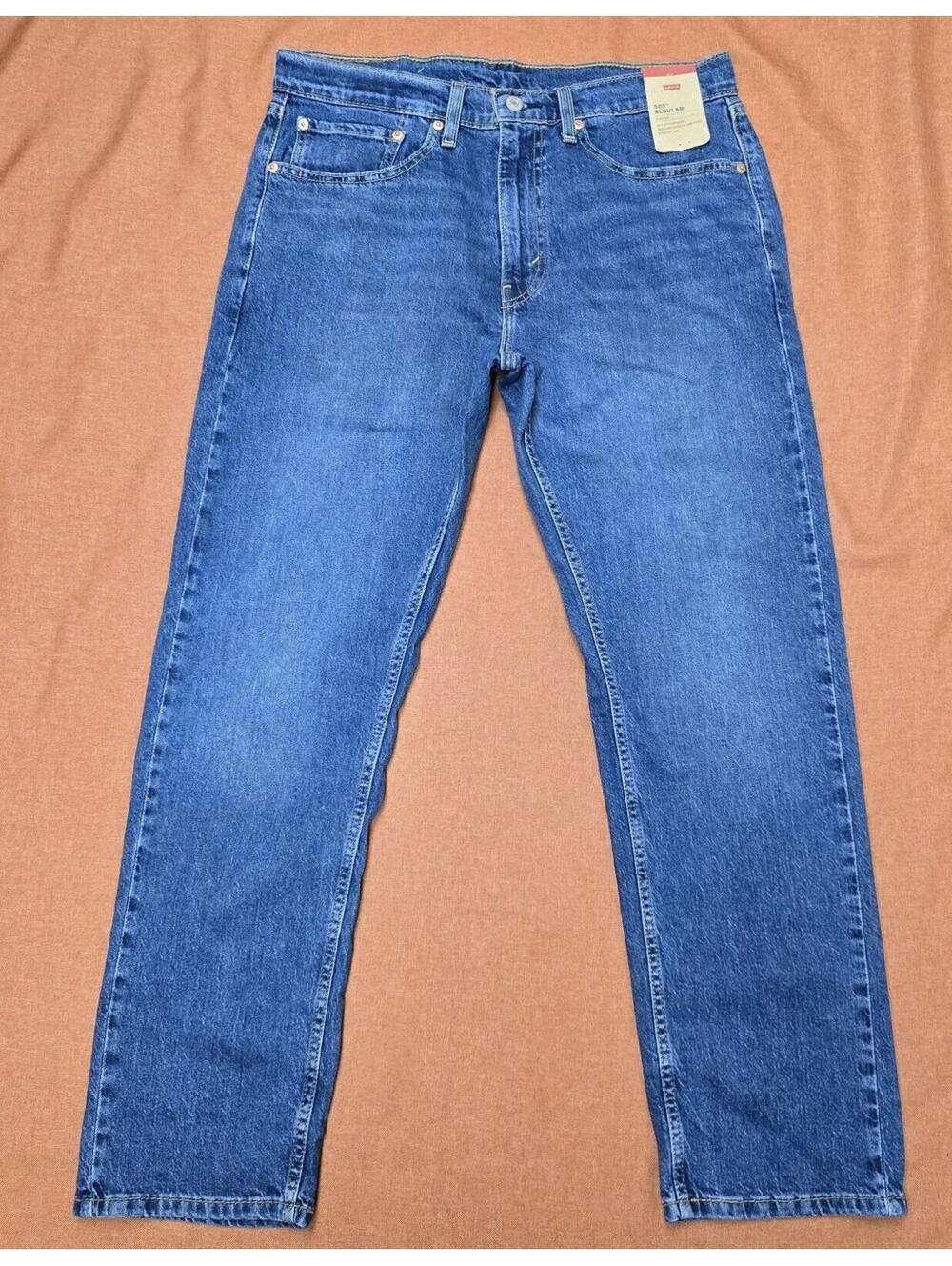 LEVIS 505 Regular Straight Fit Medium Wash Mens Jeans NWT Sz 34 W 30 L